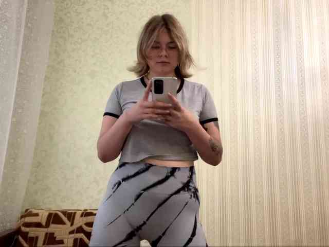Sweetmeow webcam