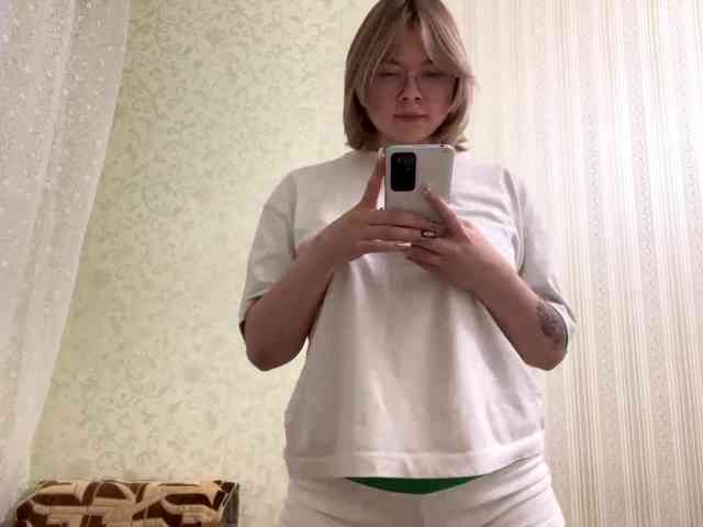 Sweetmeow webcam