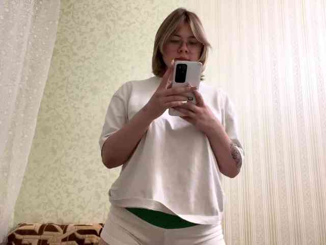Sweetmeow webcam