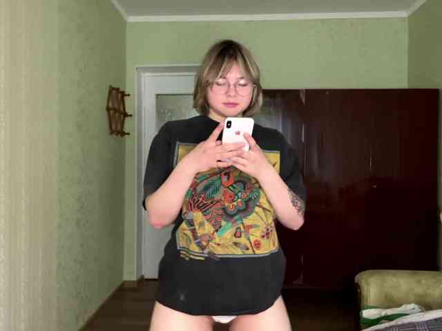 peachpuff webcam