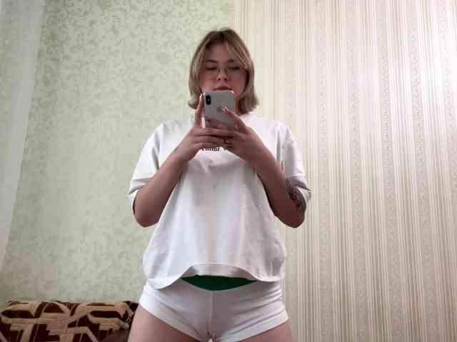 Sweetmeow webcam
