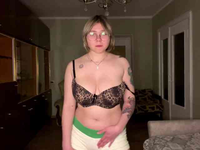 peachpuff webcam