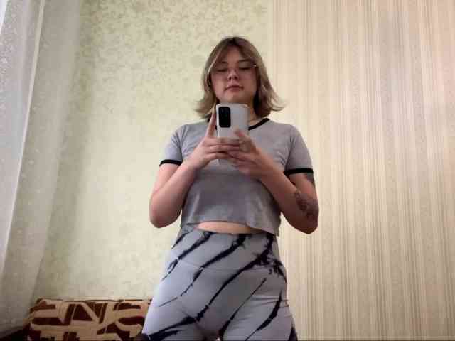 Sweetmeow webcam