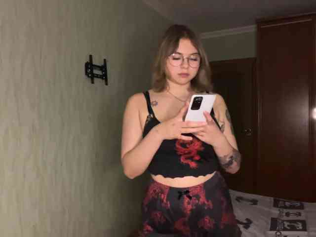 Sweetmeow webcam