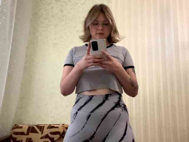 Sweetmeow webcam