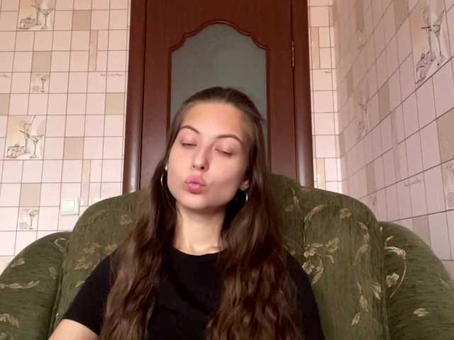 RonnaWillow live cam on BongaCams