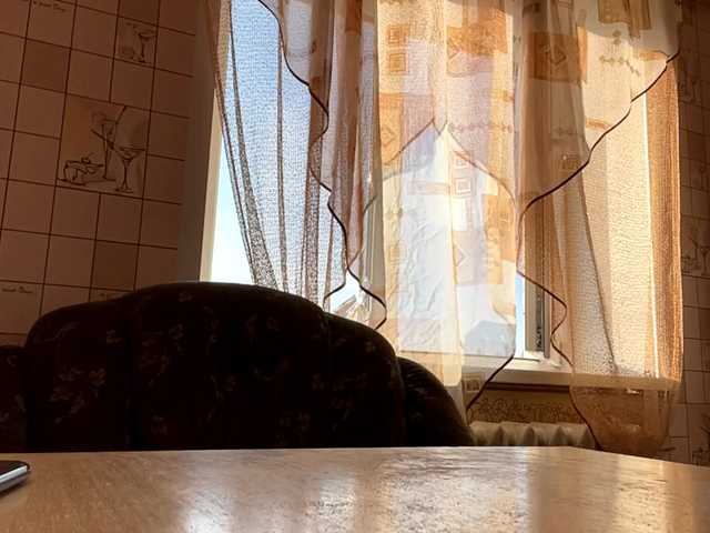  RonnaWillow chat room