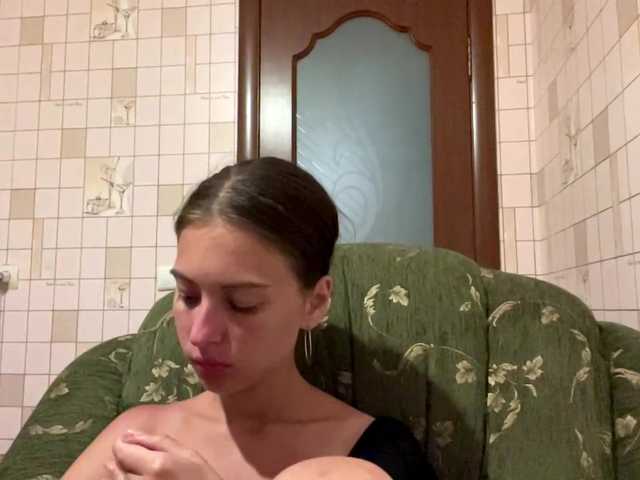 RonnaWillow live cam on BongaCams