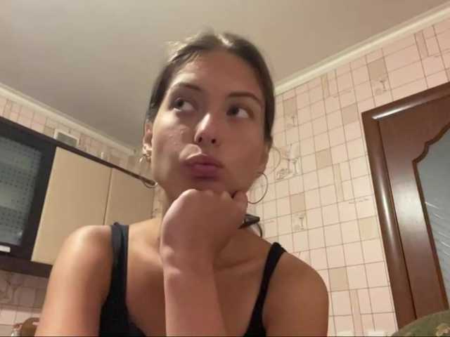 RonnaWillow live cam on BongaCams