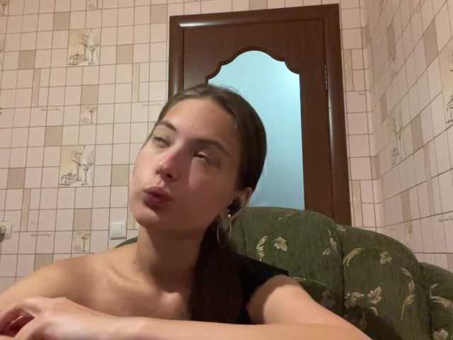 RonnaWillow live cam on BongaCams