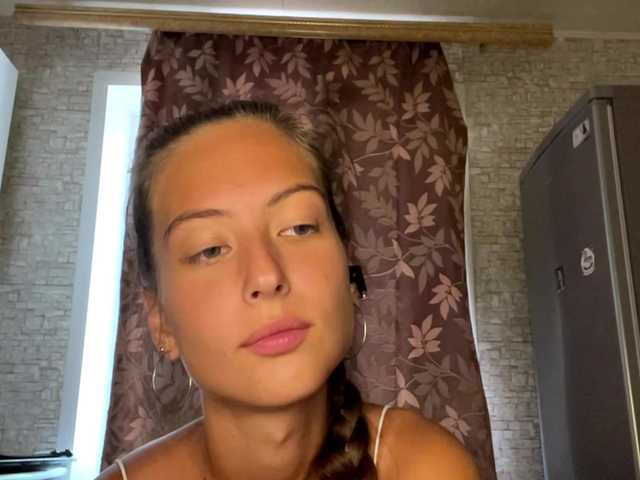 RonnaWillow live cam on BongaCams