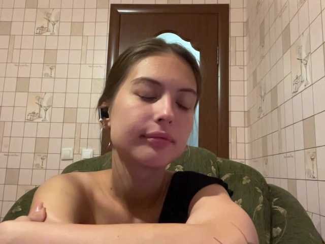 RonnaWillow live cam on BongaCams