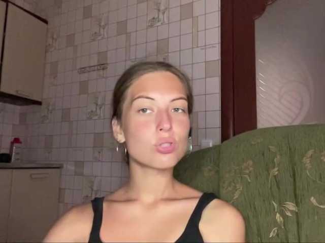RonnaWillow live cam on BongaCams