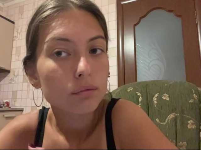 RonnaWillow live cam on BongaCams