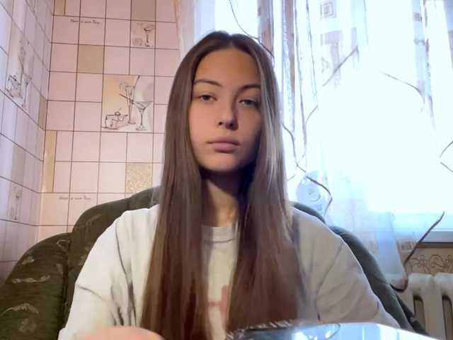 RonnaWillow live cam