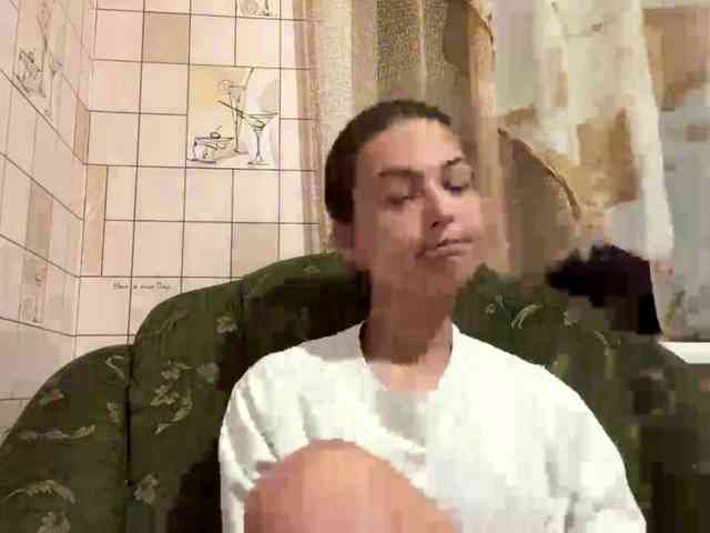 RonnaWillow webcam