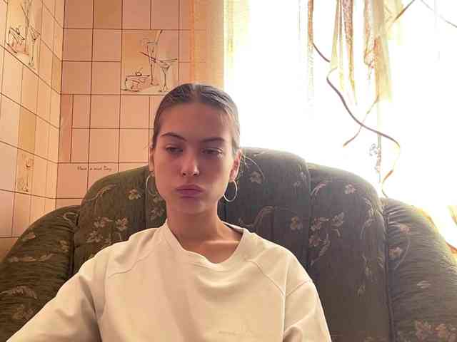 RonnaWillow webcam