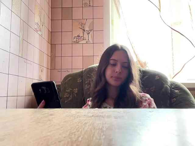 RonnaWillow webcam
