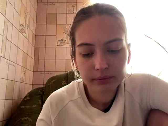 RonnaWillow webcam