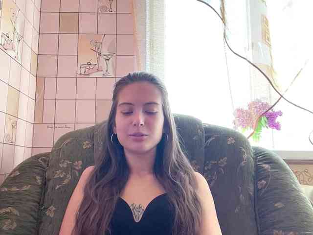 RonnaWillow webcam