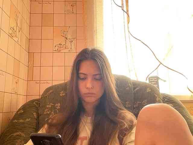 RonnaWillow webcam