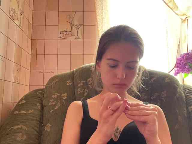RonnaWillow webcam