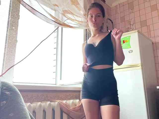 RonnaWillow webcam