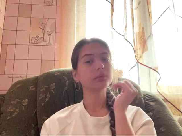 RonnaWillow webcam