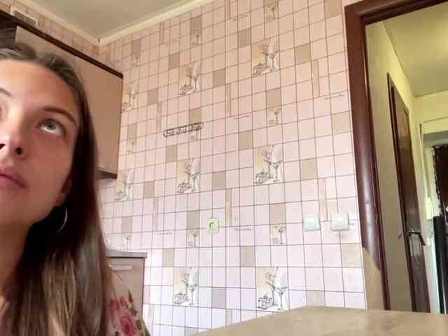 RonnaWillow webcam