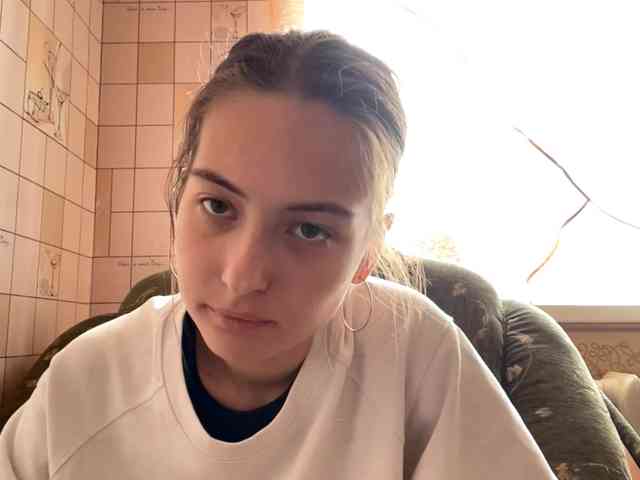 RonnaWillow webcam