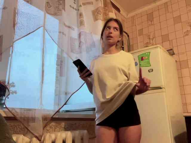 RonnaWillow webcam