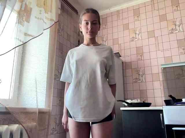 RonnaWillow webcam