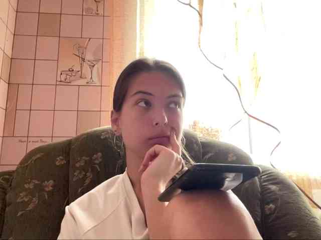 RonnaWillow webcam