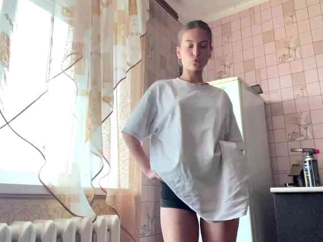 RonnaWillow webcam