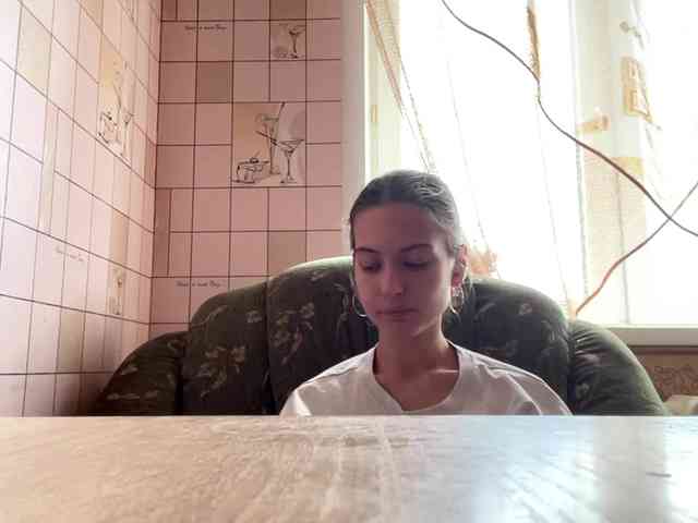 RonnaWillow webcam
