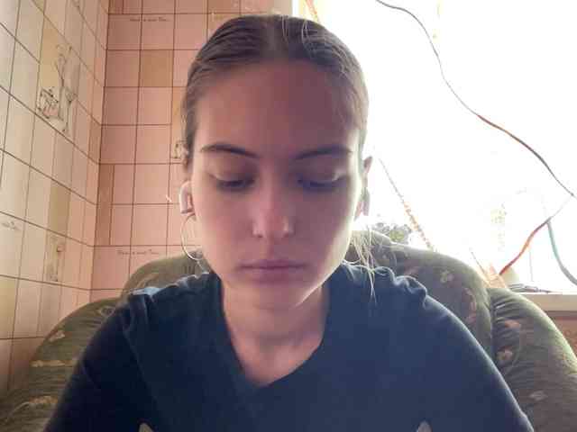 RonnaWillow webcam