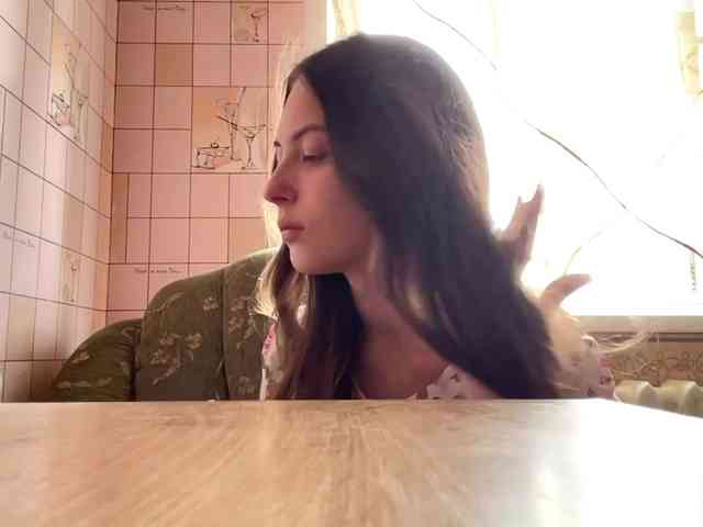 RonnaWillow webcam