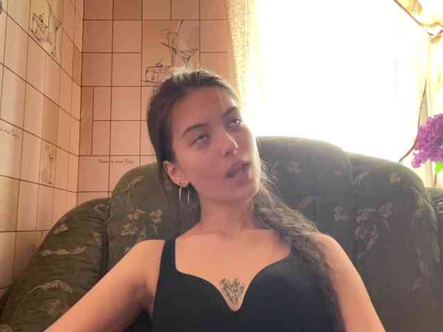 RonnaWillow webcam