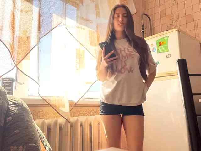 RonnaWillow webcam