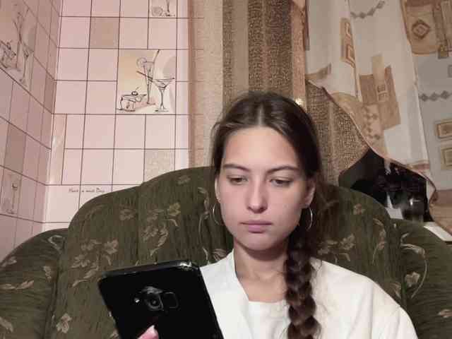 RonnaWillow webcam