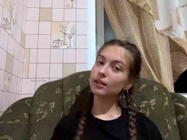 RonnaWillow webcam