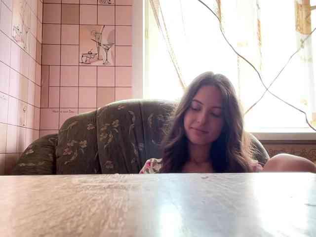 RonnaWillow webcam