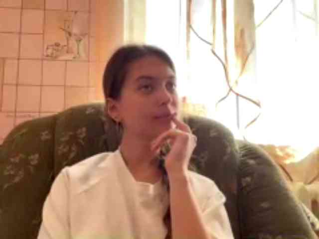 RonnaWillow webcam