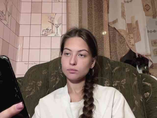 RonnaWillow webcam
