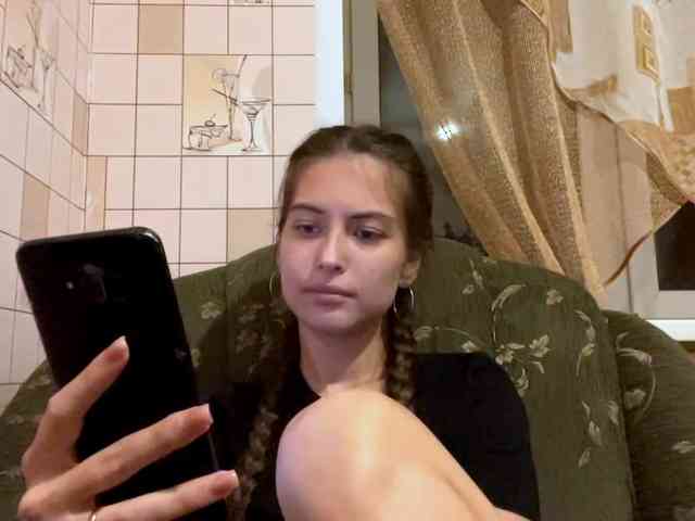 RonnaWillow webcam