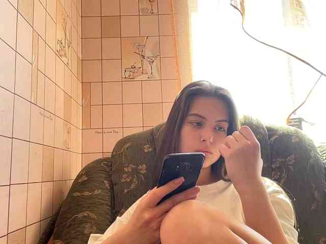 RonnaWillow webcam
