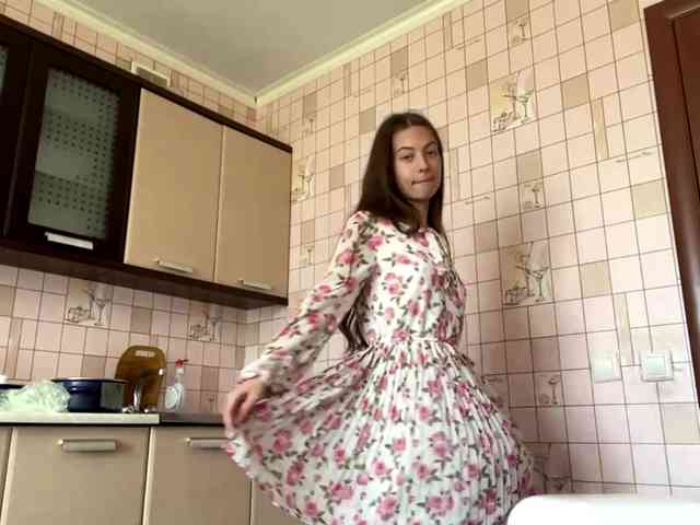 RonnaWillow webcam