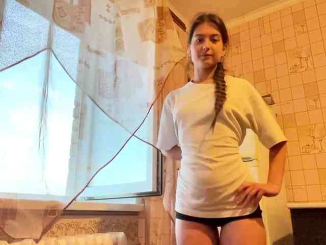 RonnaWillow webcam