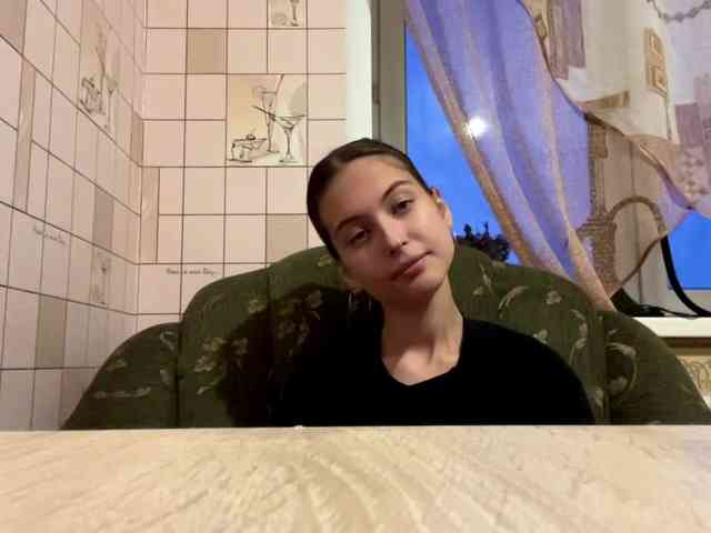RonnaWillow webcam