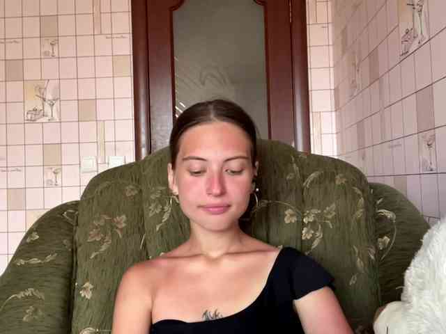 RonnaWillow webcam